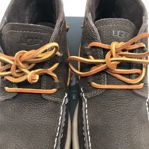 UGG | Shoes | Ugg Beach Moc Chukka 115012 Color Stout | Poshmark display picture 2
